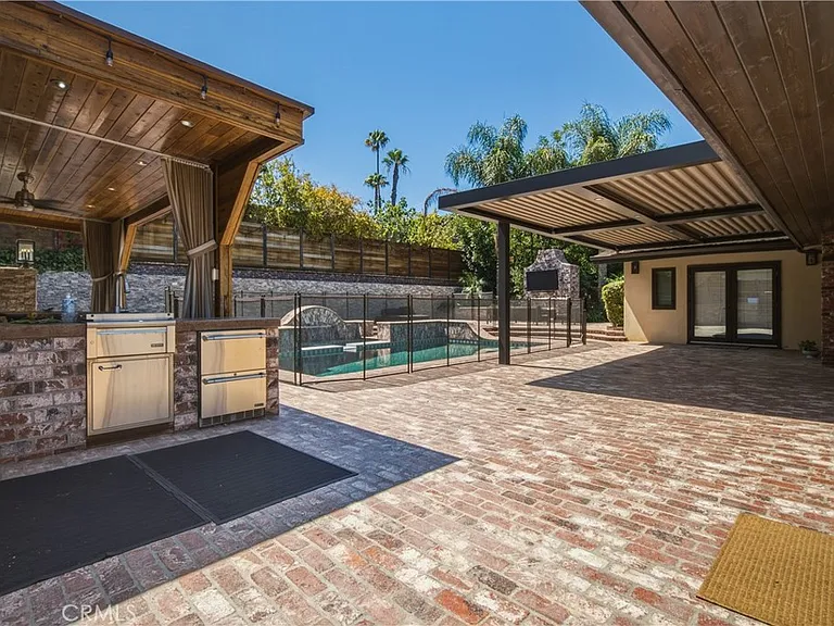 3184 Dona Sarita Pl — Photo 40