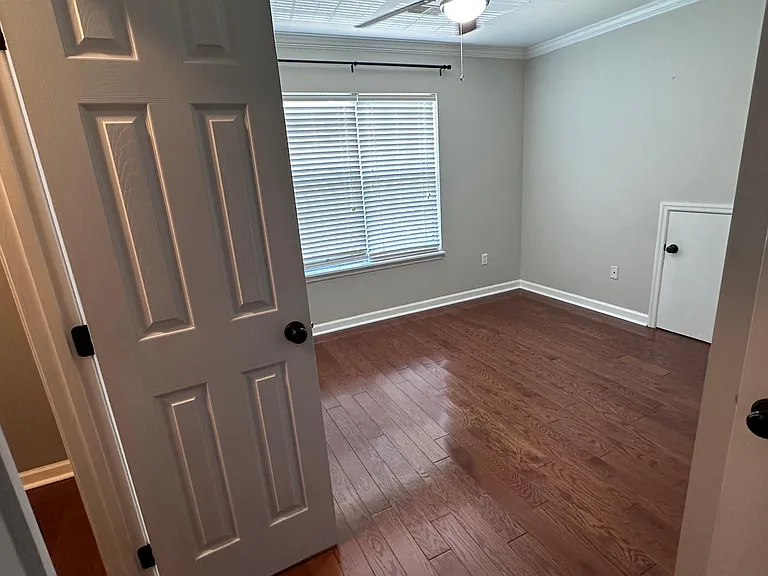 823 Harbor Place Dr — Photo 22