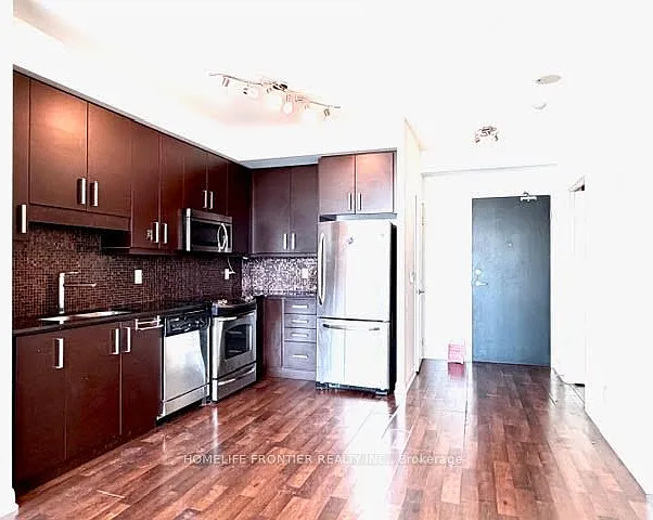 17 Anndale Dr #Penthouse 201 — Photo 5