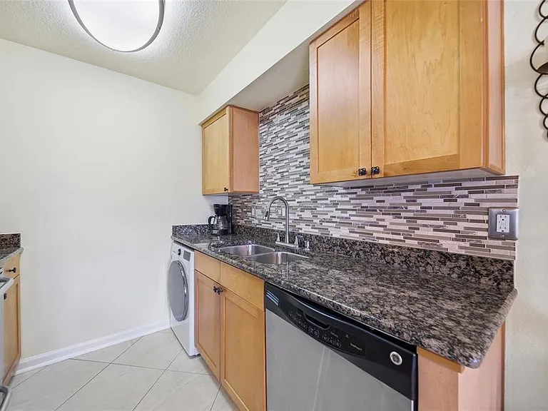 5092 Beach Dr SE #A — Photo 13
