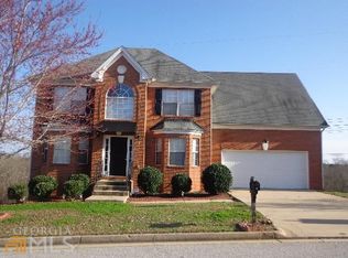 106 Courtneys Ln, Fayetteville, GA 30215