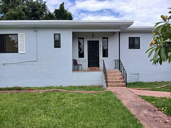 4th image of 1400 NE 148th St #2