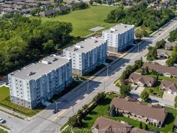 1489 Banwell Rd, Windsor, ON