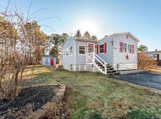 15 Country Ln, Rochester, NH 03867
