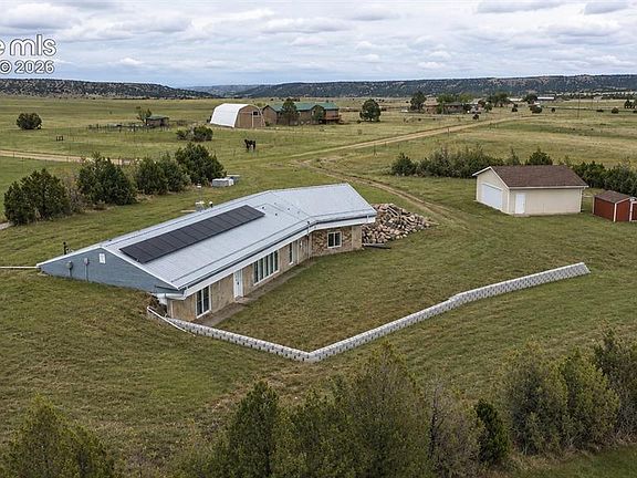 3rd image of 7715 State Highway 78 W