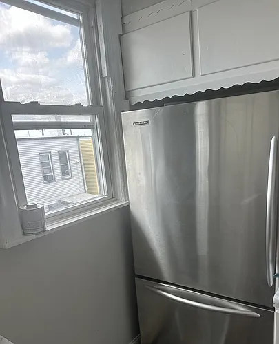 292 Linden Ave #2 Photo 1
