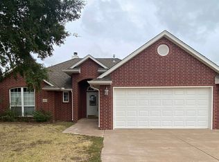 417 Wellington Ave, Enid, OK 73703