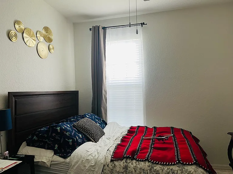 Meadow Lakes Dr — Photo 2