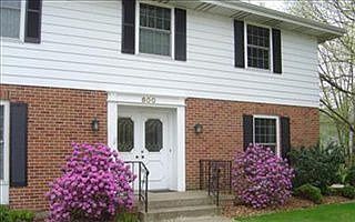 2nd image of 749 S 6th St