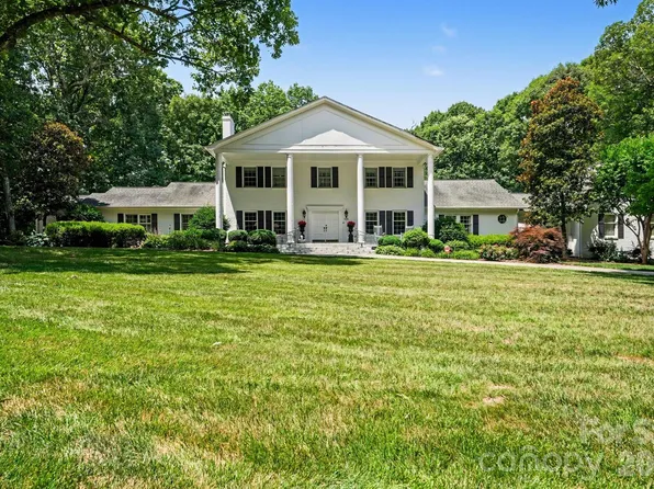 414 Saint Andrews Rd, Statesville, NC 28625