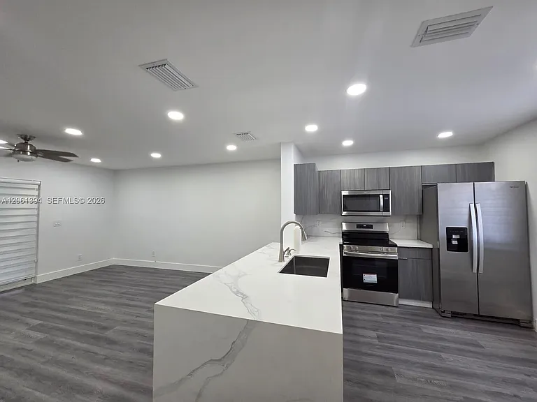 20808 NW 1st St #20808 — Photo 9