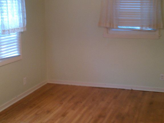 5th image of 7821 Pennsylvania Ave