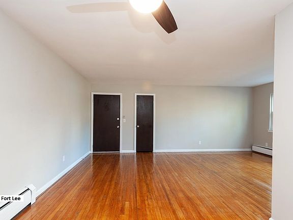5th image of 229 Washington Ave #9-2299