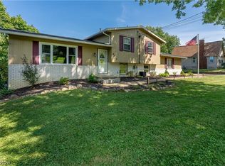 4210 Stump Ave SW, Navarre, OH 44662
