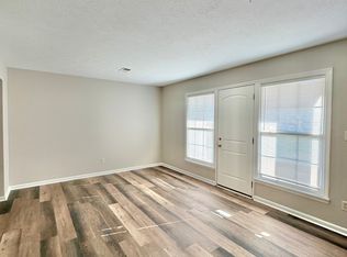 163 Lakeshore Dr #A20, Lexington, KY 40502