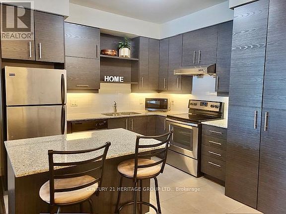 5th image of 325 S Park Rd #908