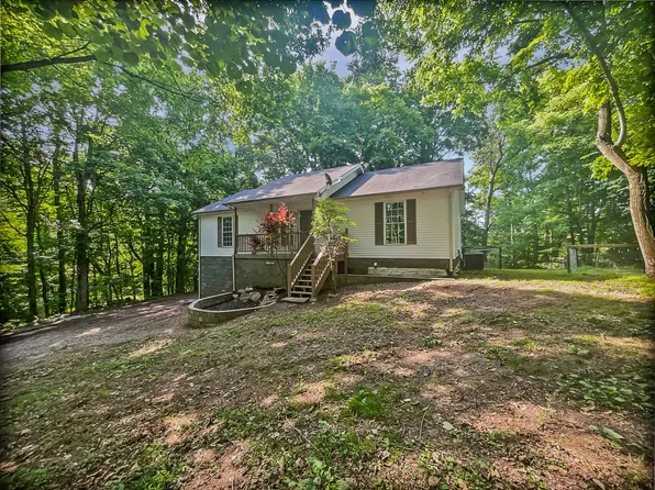 108 Nancy Ave, Pleasant View, TN 37146