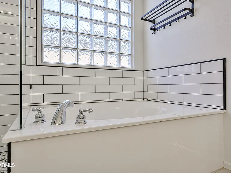 30870 N 125th Dr — Photo 30
