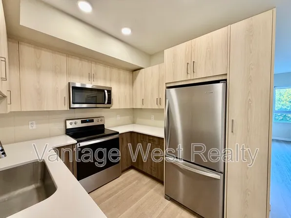 2301 Carrington Rd #205, West Kelowna, BC V4T 0E2