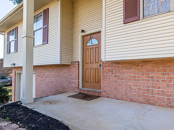 4th image of 3151 Valemont Dr