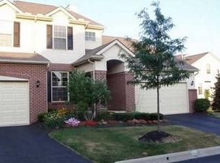 5441 Grand Cresent Dr, Galena, OH 43021