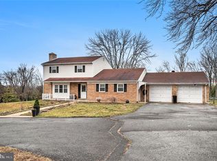 6000 Upper Ridge Rd, Green Lane, PA 18054