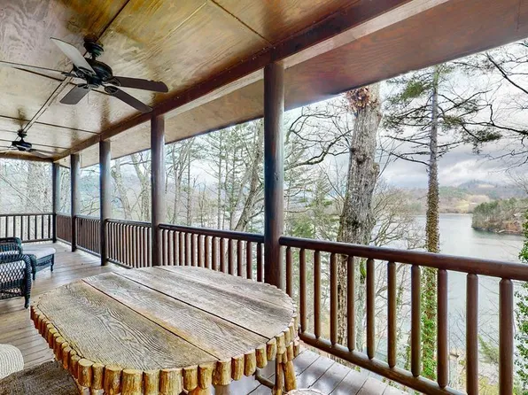 28 Stepping Stone Trail, Cullowhee, NC 28723