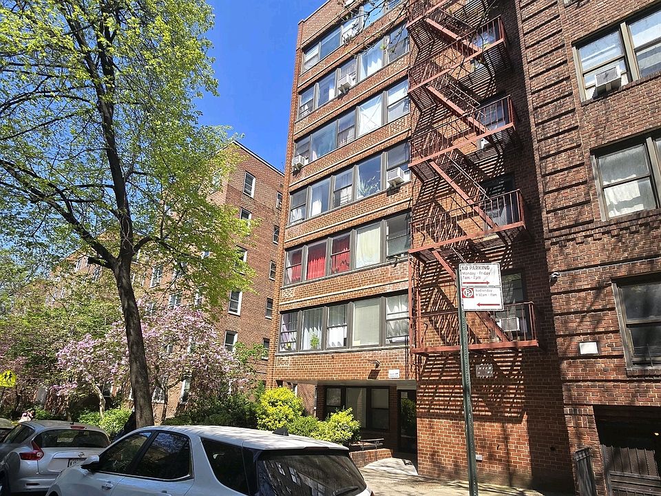 1st image of 3427 74th St APT 4B