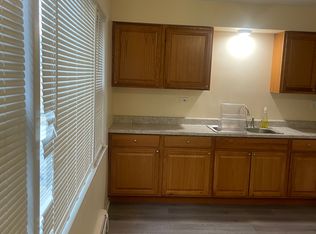 1113 W Cermak Rd APT 4, Broadview, IL 60155