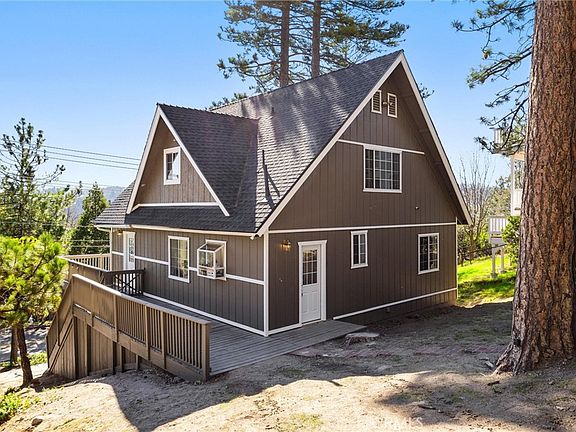 4th image of 1113 Grass Valley Rd