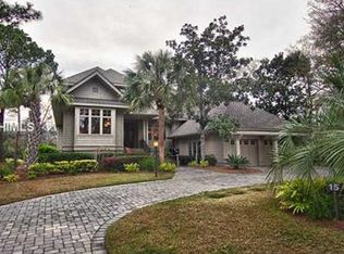 15 Ridgewood Ln, Hilton Head Island, SC 29928