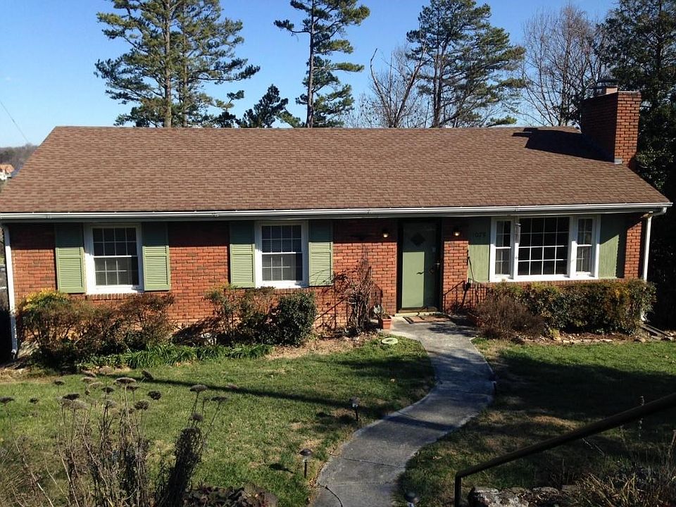 Glenn Ridge Rd Front