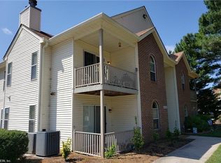 613 Mary Robert Ln, Newport News, VA 23608