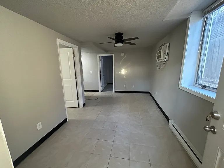 613 N Franklin Ave #4 — Photo 12