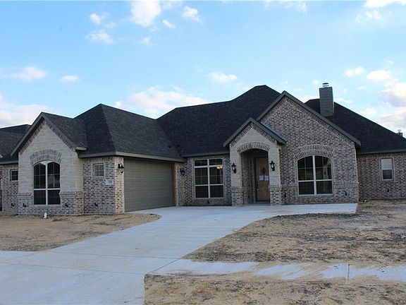 2nd image of 108 Piper Pkwy