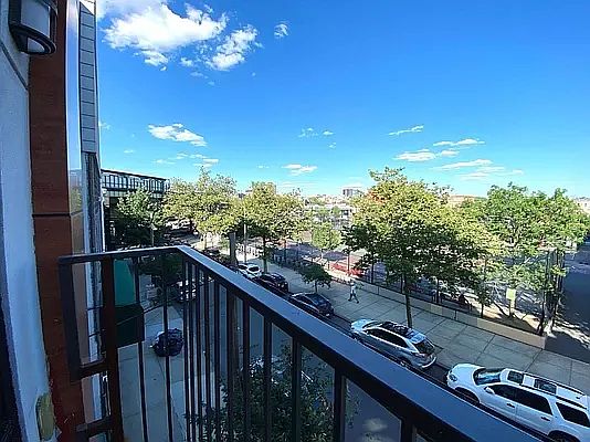 5th image of 1303 Greene Ave #3B