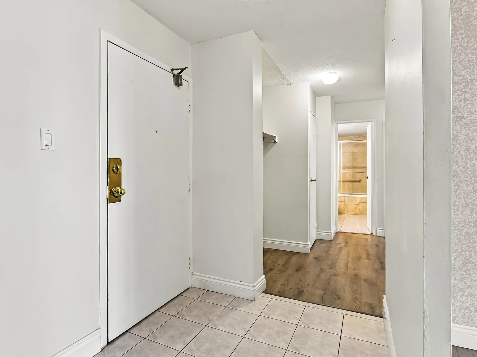 1103 Jalna Boulevard London — Photo 4
