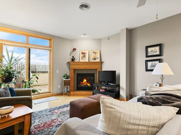 115 E Broadway Unit 207, Monona, WI 53716