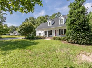 80 Morgan Cove Dr, Burgaw, NC 28425