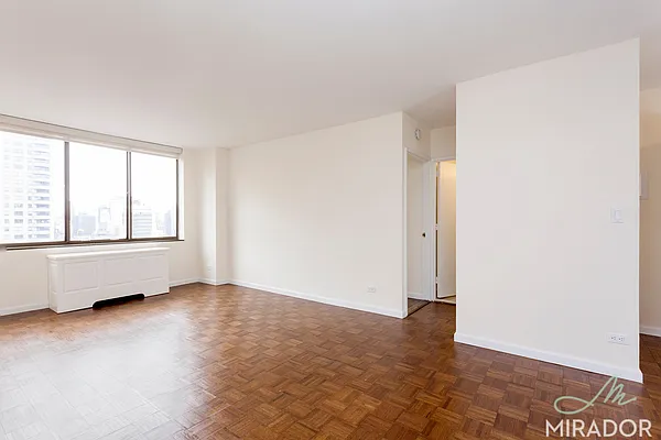 Rented by Mirador Real Estate | media 9