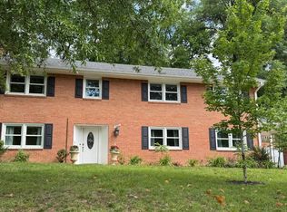 1800 Courtland Rd, Alexandria, VA 22306