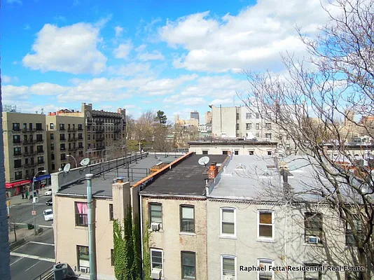 Rented by Bohemia Realty Group | media 39