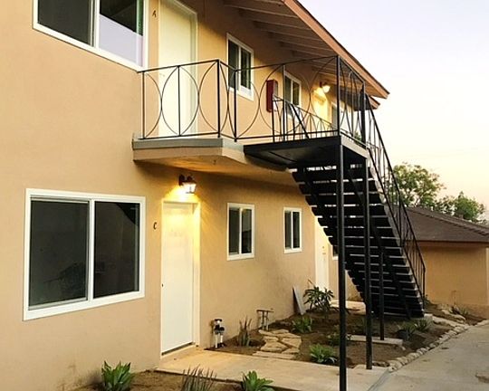4th image of 285 W Montecito Ave APT C