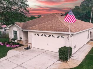 511 Chancellor Dr E, Jacksonville, FL 32225