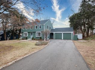116 S Mountain Dr, New Britain, CT 06052