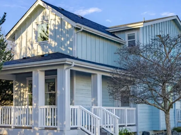 265 Oyhut Bay Boulevard SW, Ocean Shores, WA 98569