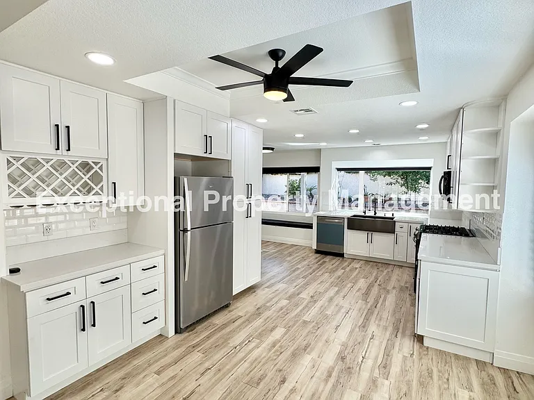 6369 Barsac Pl — Photo 4