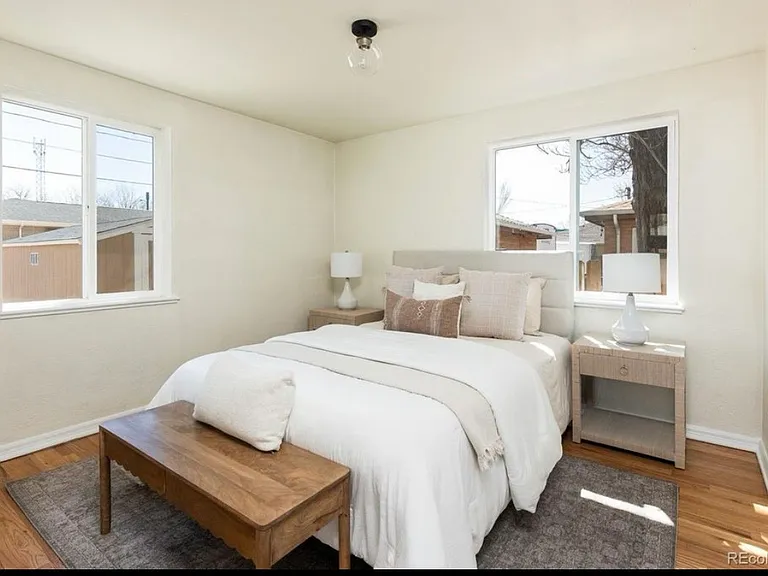 3216 N Saint Paul St — Photo 3