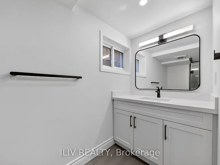 11 Leeswood Cres #BASEMENT — Photo 14