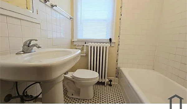 939 N Church St #1 — Photo 7